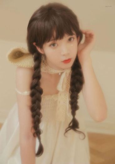 欧美英伦风复古女鞋_成长在线视频免费观看