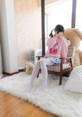 欧美头像男生喝酒_快播高清无删减WWW